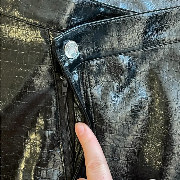 TORN By RONNY KOBO The Donnie Skirt Asymmetric Faux Leather Metallic Croc New - Picture 7 of 15